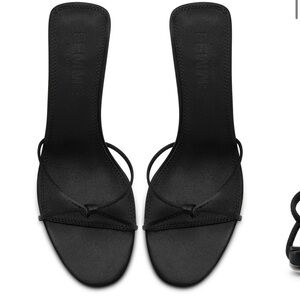 Maeve Slipper - Satin Black